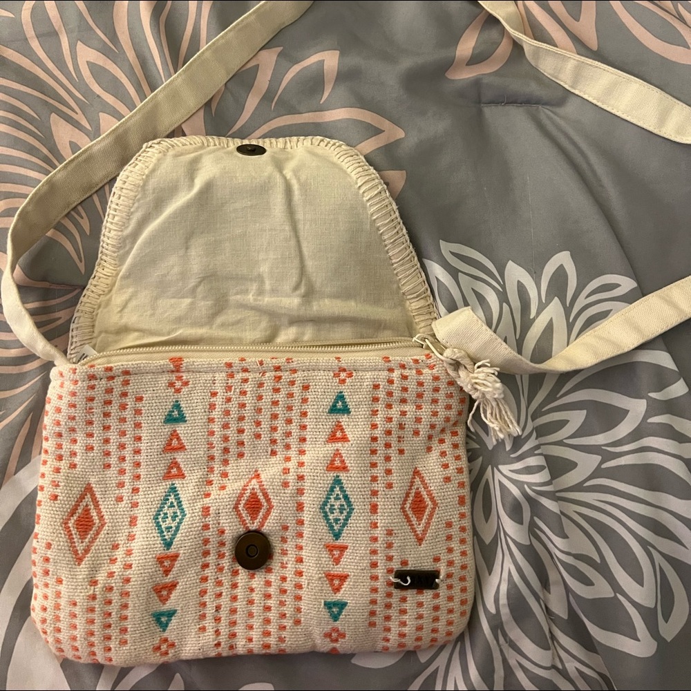 Roxy Crossbody